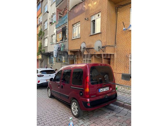 Sahibinden Renault Kangoo Multix 1.5 dCi Authentique 2005 Model