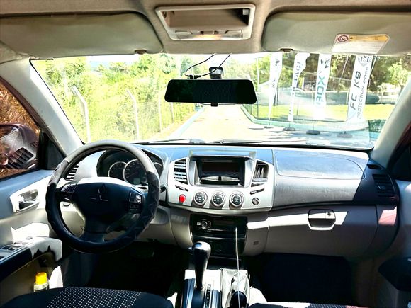 Sahibinden 2011 model otomatik L200 intense super select 190 hp