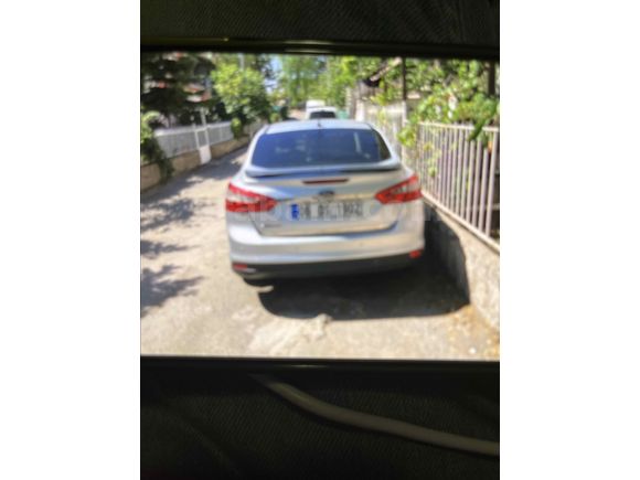 Sahibinden Ford Focus 1.6 TDCi Style 2012 Model  218000 km Gri