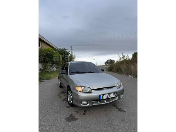 Sahibinden Hyundai Accent 1.3 LX 1999 Model 