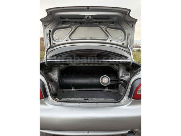 Sahibinden Hyundai Accent 1.3 LX 1999 Model 