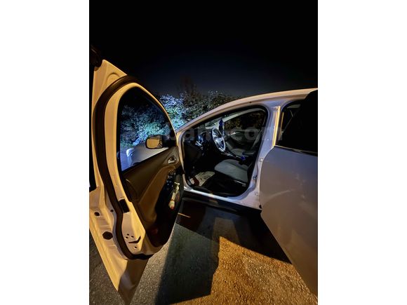 Sahibinden tam otomatik  Ford Focus 1.5 TDCi Titanium 2016 Model 