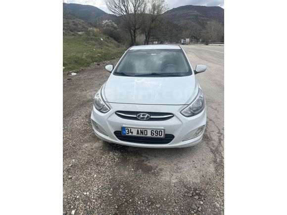 Sahibinden Hyundai Accent Blue 1.6 CRDI Mode Plus 2017 Model 