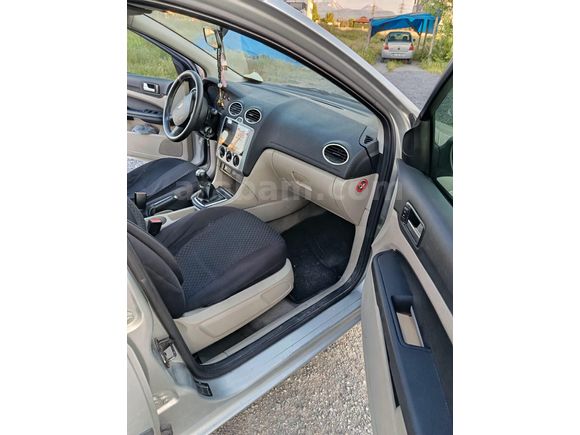 Sahibinden Ford Focus 1.6 Trend 2006 Model