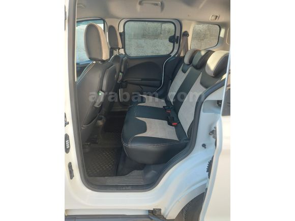 Sahibinden Ford Tourneo Courier 1.6 TDCi Titanium Plus 2015 Model