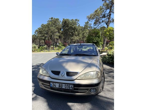 Sahibinden Renault Megane 1.6 RXi 2002 Model  136.074 km Bej