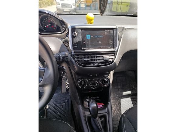 Sahibinden Peugeot 208 1.5 BlueHDi Active Dynamic 2020 Model