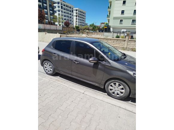 Sahibinden Peugeot 208 1.5 BlueHDi Active Dynamic 2020 Model