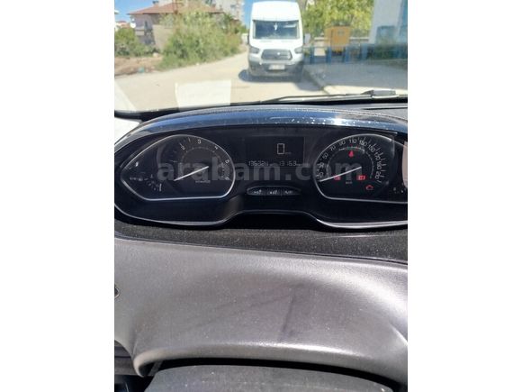Sahibinden Peugeot 208 1.5 BlueHDi Active Dynamic 2020 Model