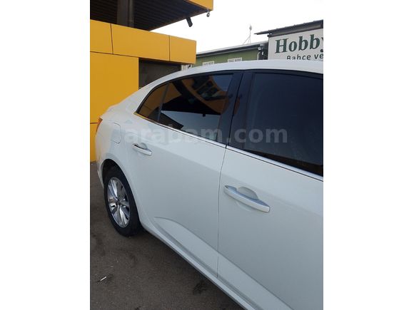 Sahibinden Renault Megane 1.5 Blue DCI Touch 2020 Model