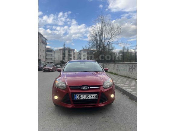 Sahibinden Ford Focus 1.6 Ti-VCT Titanium 2011 Model 