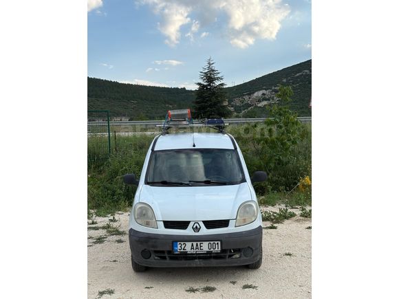 Sahibinden Renault Kangoo Multix 1.5 dCi Authentique 2005 Model  322.000 km Beyaz