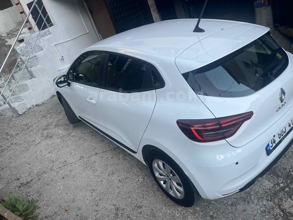Sahibinden Renault Clio 1.0 SCe Joy 2022 Model Kocaeli