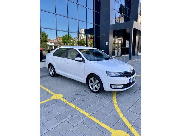 Sahibinden Skoda Rapid 1.6 CR TDI Elegance 2015 Model 