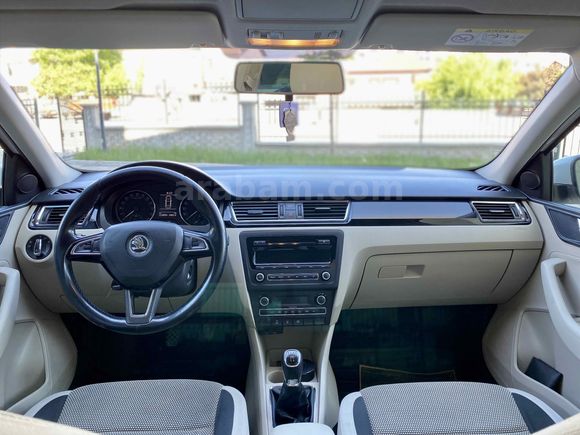 Sahibinden Skoda Rapid 1.6 CR TDI Elegance 2015 Model 