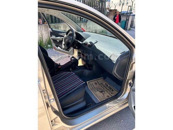 Sahibinden Skoda Fabia 1.4 TDI Ambiente 2006 Model 