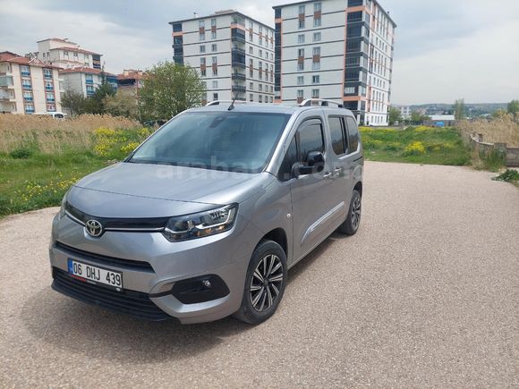 Sahibinden Toyota Proace City 1.5 D Dream 2022 Model Ankara