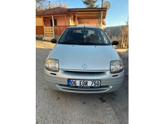 Sahibinden Renault Clio 1.4 RNA 2001 Model