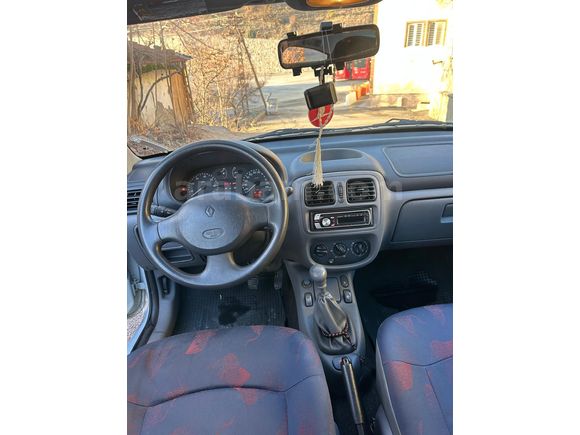 Sahibinden Renault Clio 1.4 RNA 2001 Model