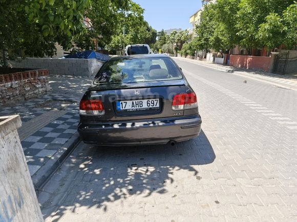 Sahibinden Honda Civic 1.4 i S 1998 Model