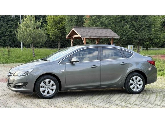 Hatasız boyasız Opel Astra 1.6 Edition Plus 2018 (30BİN)KM