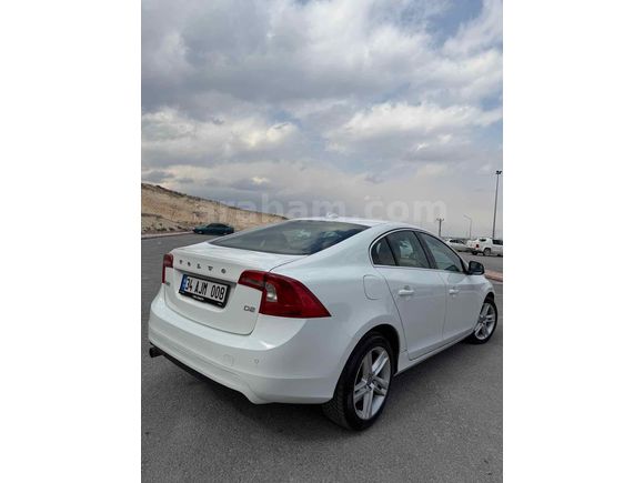 Galeriden Volvo S60 1.6 D Advance 2013 Model Konya