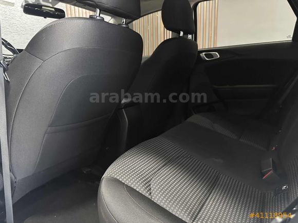 HATASIZ BOYASIZ 2020 MODEL KİA CEED 1.0 TURBO COOL TEKNA