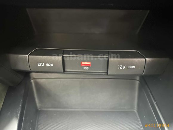 HATASIZ BOYASIZ 2020 MODEL KİA CEED 1.0 TURBO COOL TEKNA