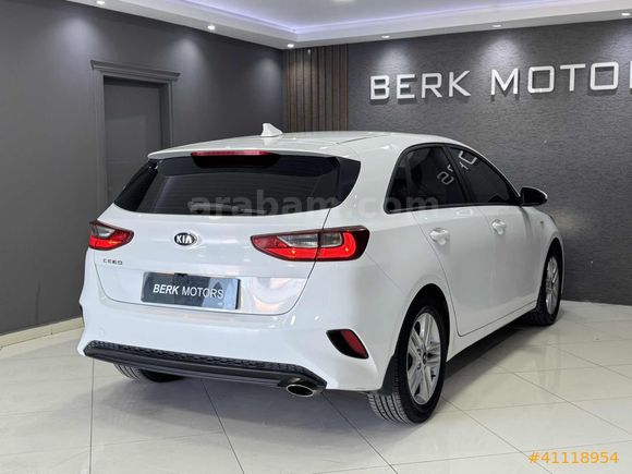 HATASIZ BOYASIZ 2020 MODEL KİA CEED 1.0 TURBO COOL TEKNA