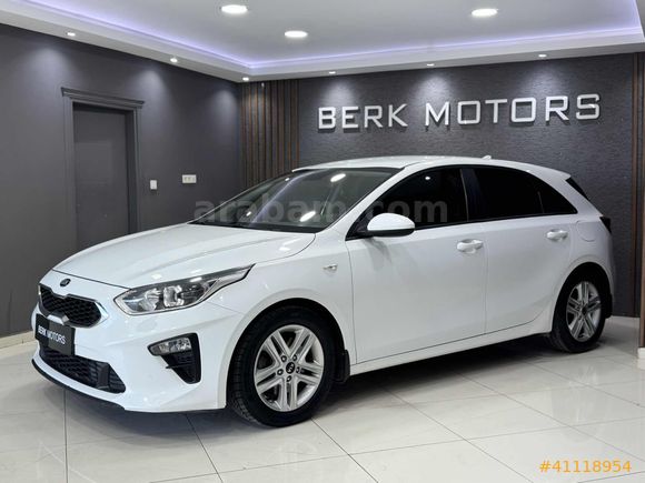 HATASIZ BOYASIZ 2020 MODEL KİA CEED 1.0 TURBO COOL TEKNA