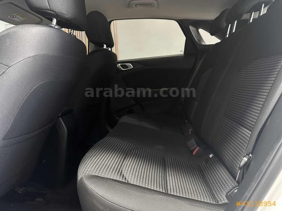 HATASIZ BOYASIZ 2020 MODEL KİA CEED 1.0 TURBO COOL TEKNA