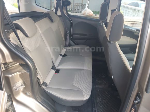 OTOMOBİL RUHSATLI HATASIZ DÜŞÜK KİLOMETRELİ 