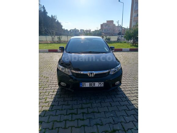 Sahibinden Honda Civic 1.6 Dream 2012 Model  233.300 km Siyah