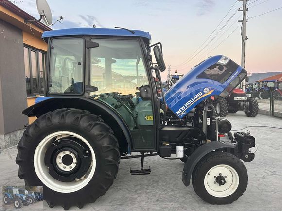 ALTINOVA GALERİ'DEN 2017 MODEL TT55 4X2 ORJİNAL KABİNLİ