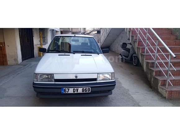 Sahibinden Renault R 9 1.4 Broadway 1993 Model