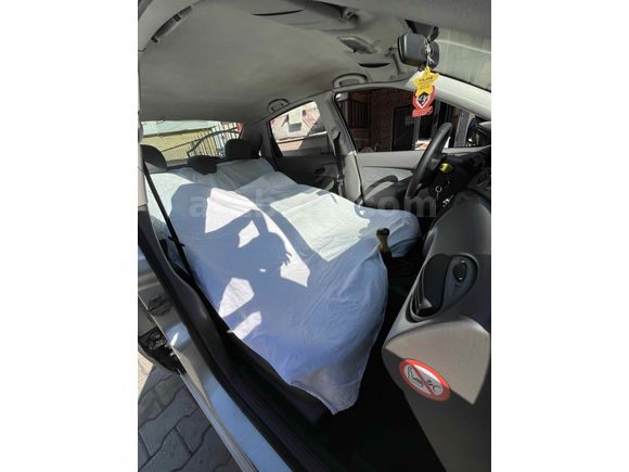 Sahibinden Ford Focus 1.6 Comfort 2003 Model 
