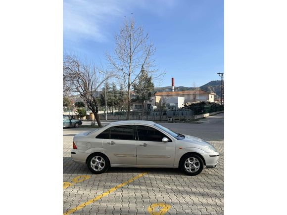 Sahibinden Ford Focus 1.6 Comfort 2003 Model 