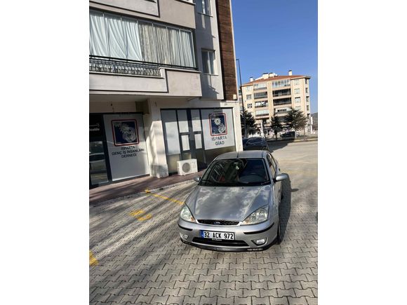 Sahibinden Ford Focus 1.6 Comfort 2003 Model 