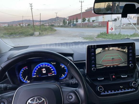 Boyasız Toyota Corolla 1.5 Dream 2021 Model 