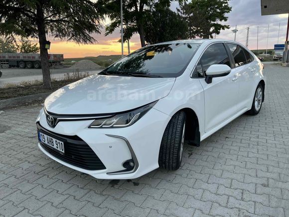 Boyasız Toyota Corolla 1.5 Dream 2021 Model 