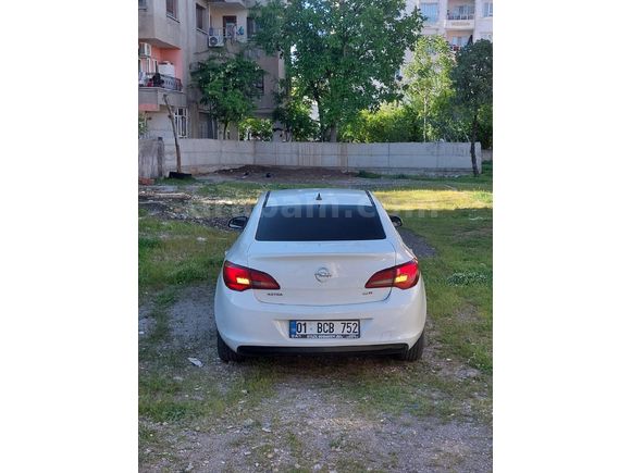 hatasız  1.6 dizel  136hp edişin Plas  Opel Astra