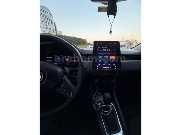 Sahibinden Renault Clio 1.0 TCe Equilibre 2023 Model