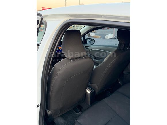 Sahibinden Renault Clio 1.0 TCe Equilibre 2023 Model