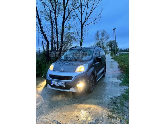 Sahibinden Fiat Fiorino Combi 1.3 Multijet Premio 2016 Model  265.000 km Gri (titanyum)