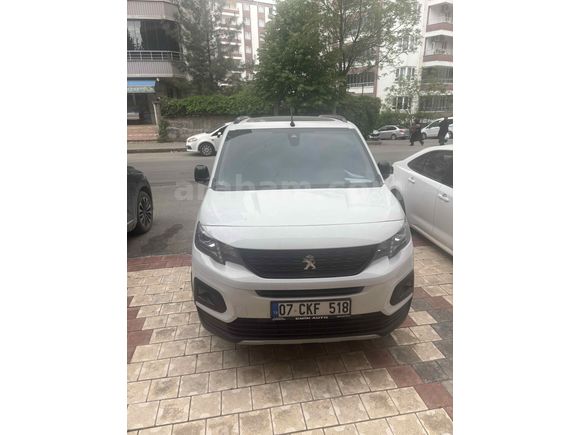 Sahibinden Peugeot Rifter 1.5 BlueHDI GT 2023 Model 