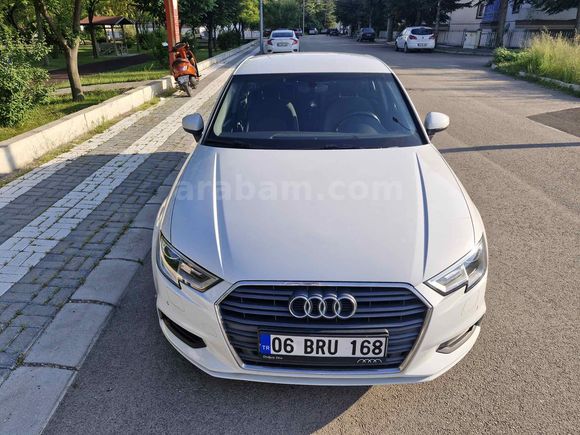 MEMURDAN DÜŞÜK KM MAKYAJLI AUDİ