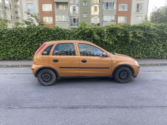Galeriden Opel Corsa 1.2 Essentia 2004 Model İstanbul