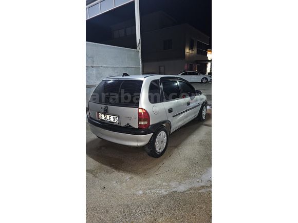Sahibinden Opel Corsa 1.2 Swing 2000 Model