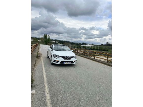 Sahibinden Renault Megane 1.3 TCe Icon 2020 Model 