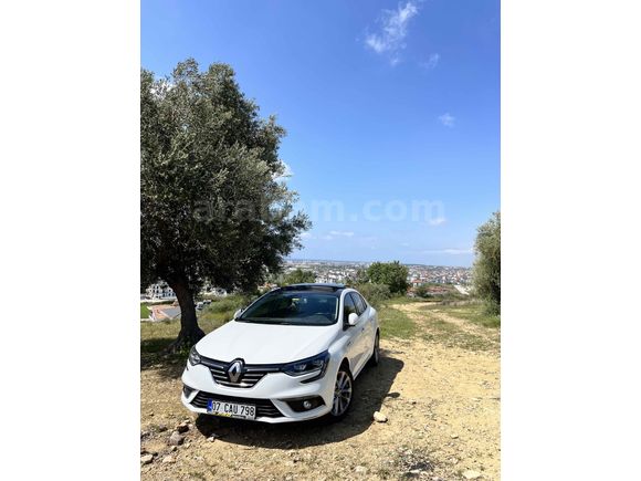 Sahibinden Renault Megane 1.3 TCe Icon 2020 Model 